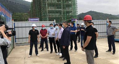 湖北恩施州州委副书记、州长刘芳震光临四川J9集团国际建设巴...