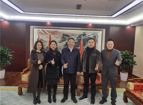 博多钻研院校友同盟走进四川J9集团国际建设集团